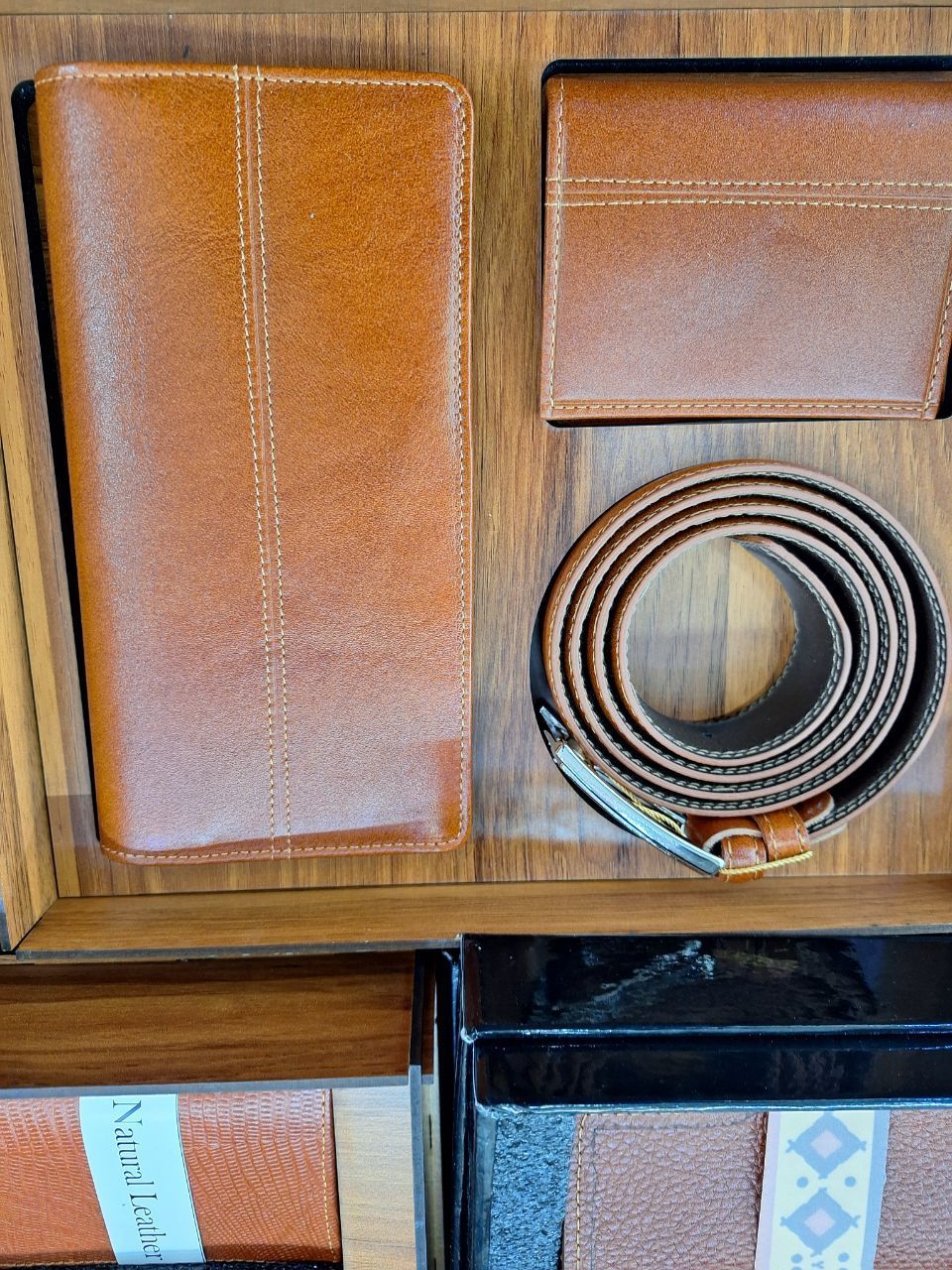 Premium 3-Piece Leather Gift Set - Image 4